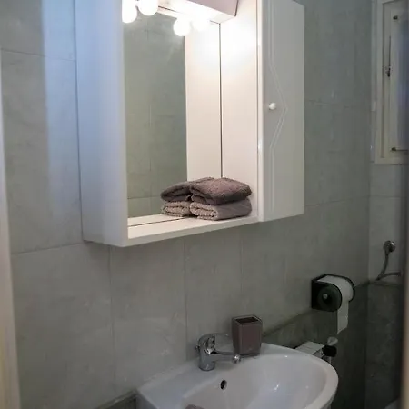 Apartment Valentino 1 Dramalj