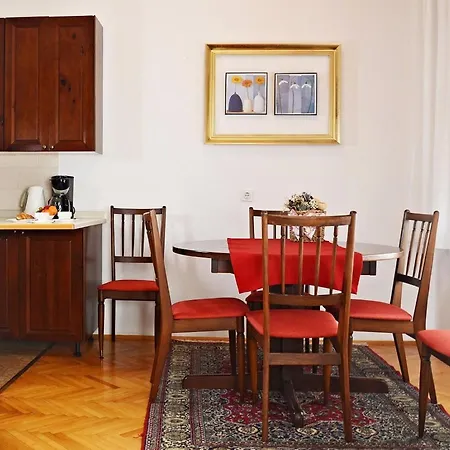 Apartment Valentino 1 *